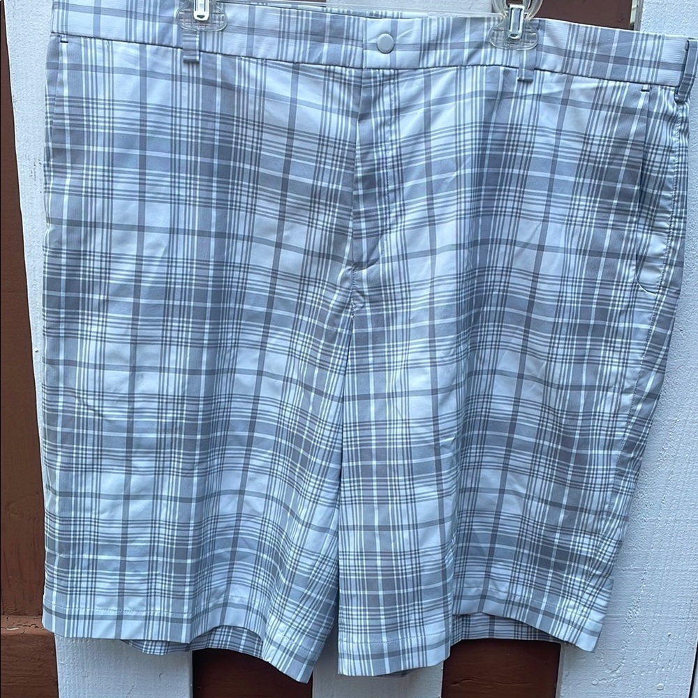 Nike Men's Gray Plaid Shorts size 42